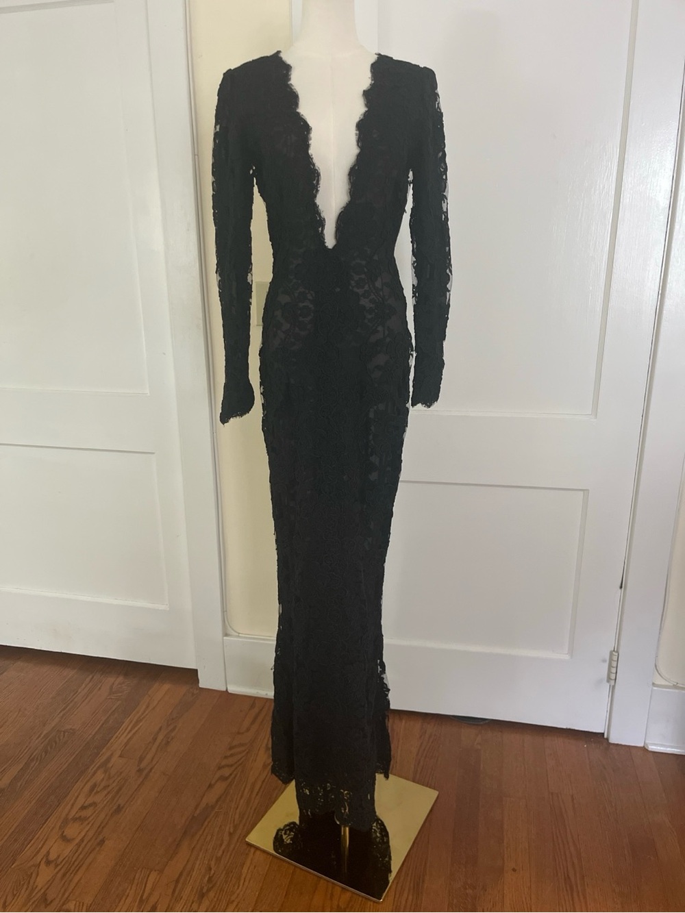 Rare Vintage Calvin Klein Runway Black Lace Gown – Anna Bayle Archive LP